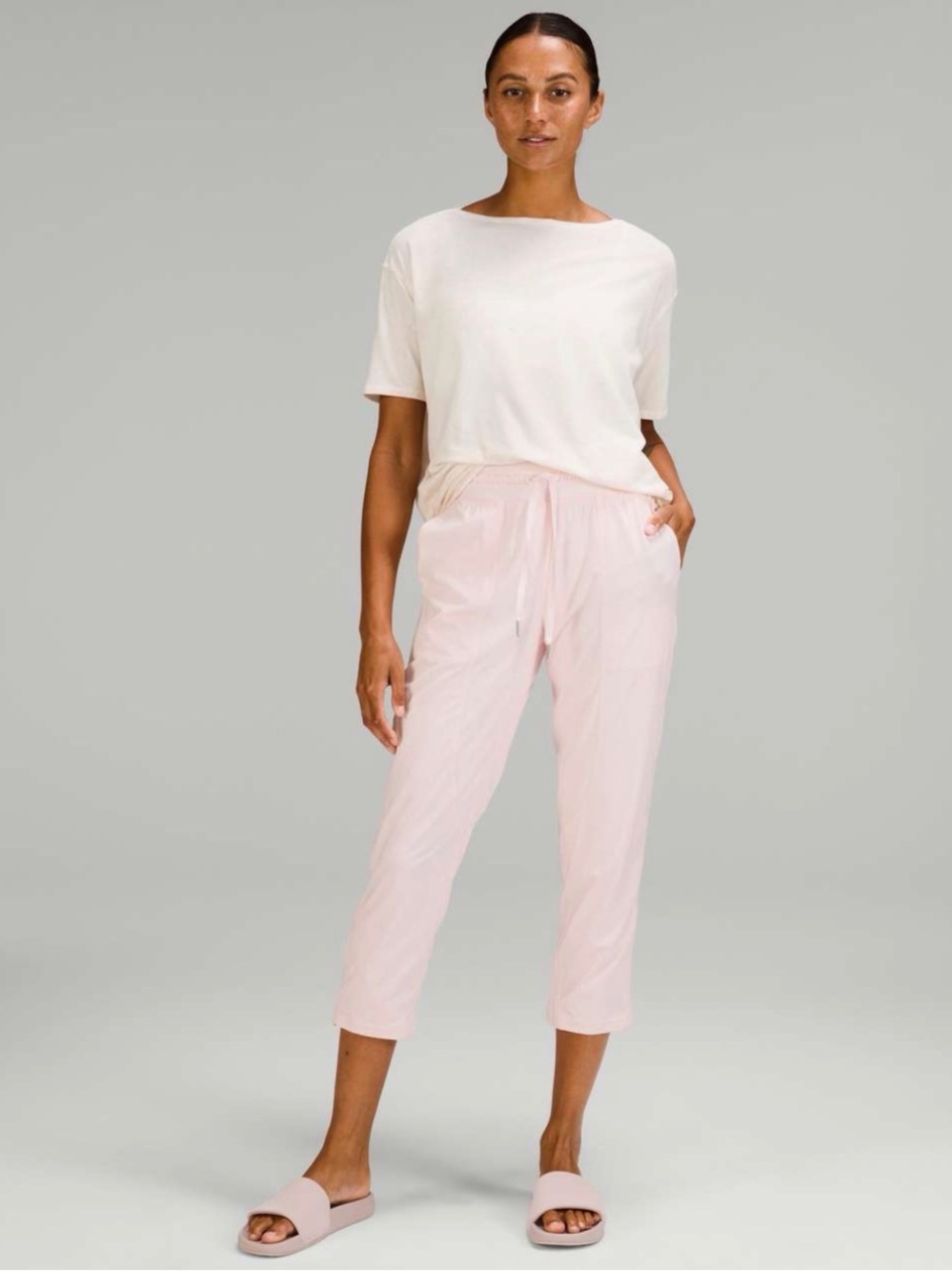 lululemon Dance Studio Mid-Rise crop in  Pink Size 4